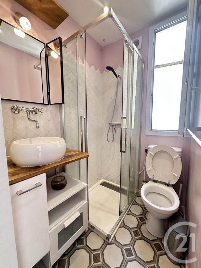 Appartement F1 à vendre - 1 pièce - 22.0 m2 - PARIS - 75020 - ILE-DE-FRANCE - Century 21 Pyrénées