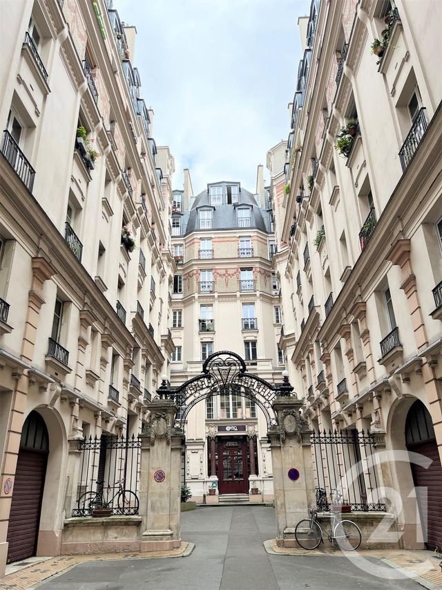 Appartement F2 à vendre - 2 pièces - 50.5 m2 - PARIS - 75019 - ILE-DE-FRANCE - Century 21 Pyrénées