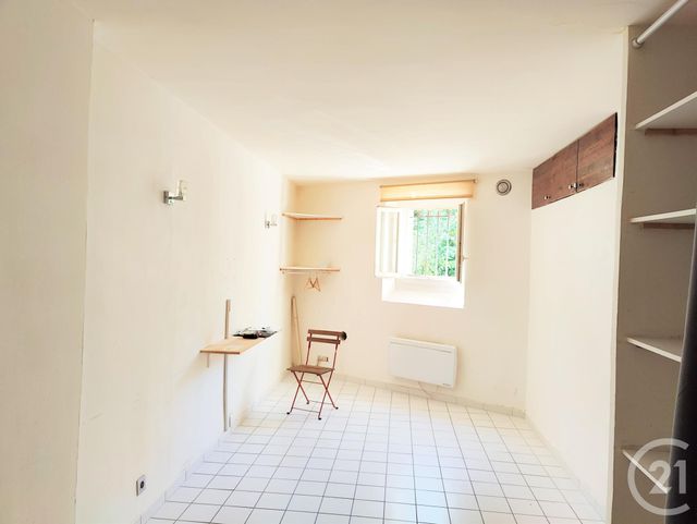 Appartement F1 à vendre - 1 pièce - 24.0 m2 - PARIS - 75020 - ILE-DE-FRANCE - Century 21 Pyrénées