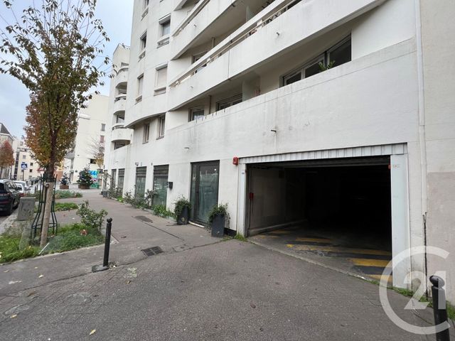 parking à louer - 12.0 m2 - PARIS - 75020 - ILE-DE-FRANCE - Century 21 Pyrénées