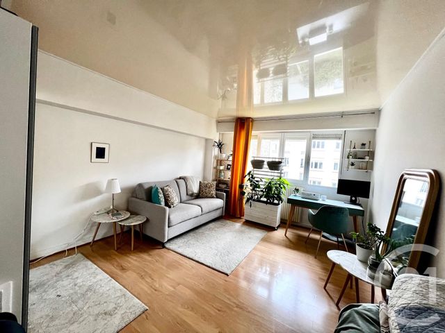 Appartement F1 à vendre - 1 pièce - 29.0 m2 - PARIS - 75020 - ILE-DE-FRANCE - Century 21 Pyrénées