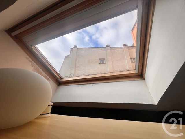 Appartement F2 à vendre - 2 pièces - 28.0 m2 - PARIS - 75020 - ILE-DE-FRANCE - Century 21 Pyrénées