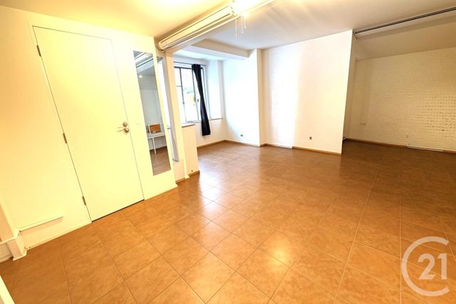 Appartement F1 à vendre - 1 pièce - 20.0 m2 - PARIS - 75020 - ILE-DE-FRANCE - Century 21 Pyrénées