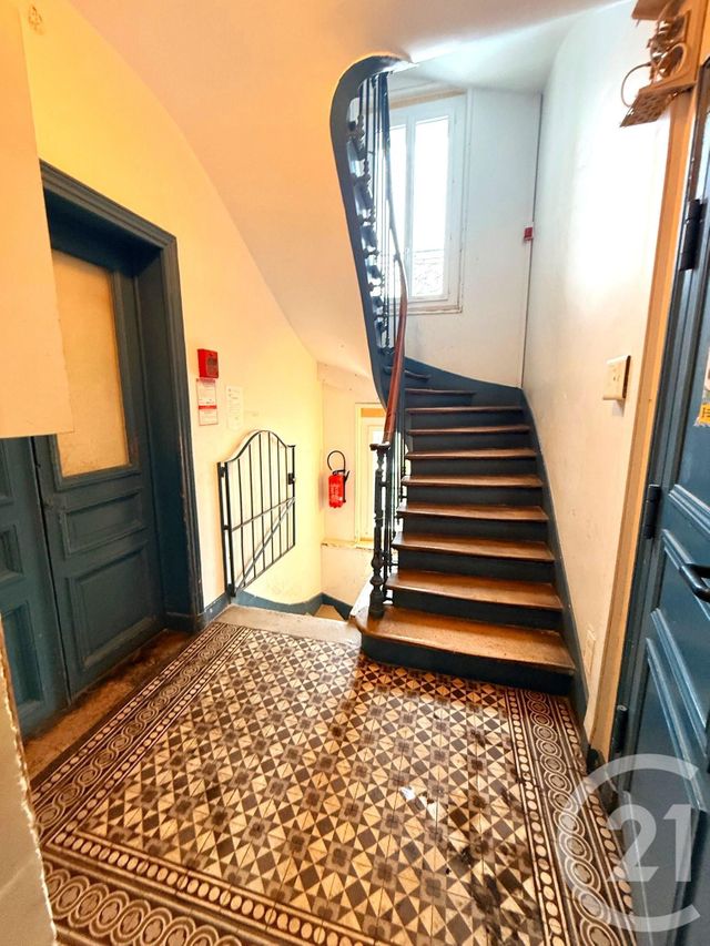 Appartement F1 à vendre - 1 pièce - 23.0 m2 - PARIS - 75020 - ILE-DE-FRANCE - Century 21 Pyrénées
