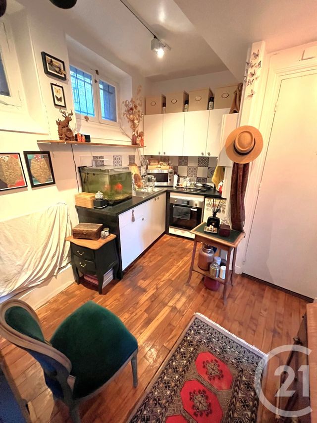 Afficher la photo en grand Appartement F2 à vendre - 2 pièces - 43.0 m2 - PARIS - 75020 - ILE-DE-FRANCE - Century 21 Pyrénées