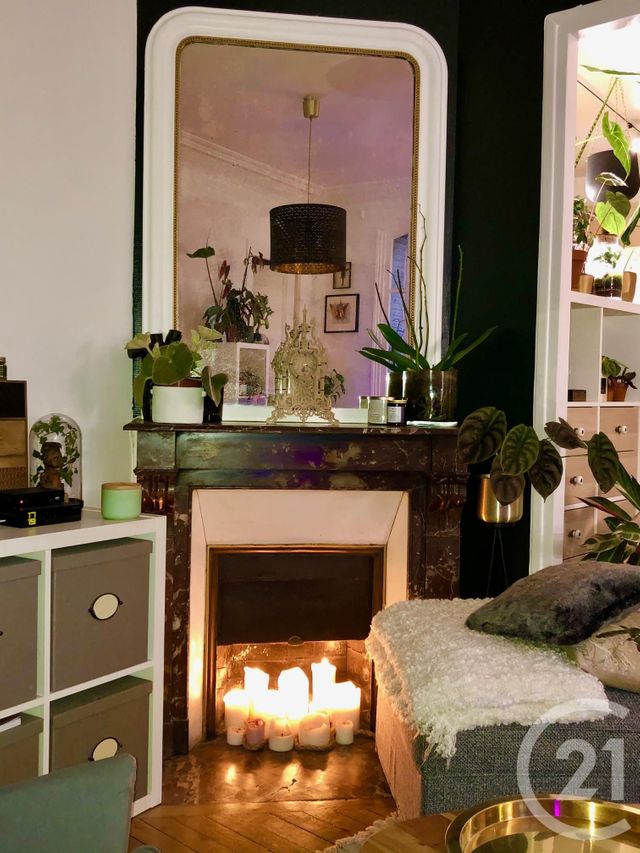 Afficher la photo en grand Appartement F2 à vendre - 2 pièces - 43.0 m2 - PARIS - 75020 - ILE-DE-FRANCE - Century 21 Pyrénées