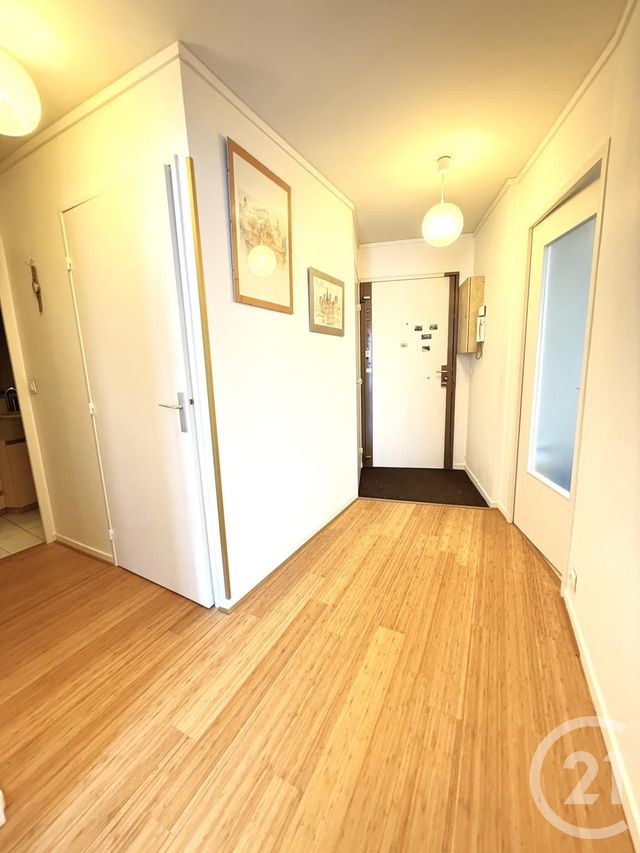 Appartement F2 à vendre - 2 pièces - 51.0 m2 - PARIS - 75019 - ILE-DE-FRANCE - Century 21 Pyrénées