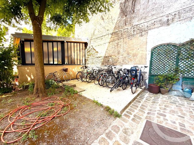 Appartement F3 à vendre - 3 pièces - 46.0 m2 - PARIS - 75020 - ILE-DE-FRANCE - Century 21 Pyrénées