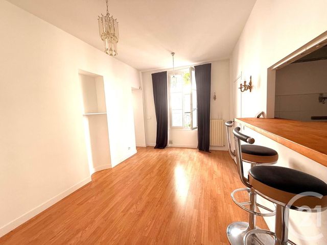 Appartement F3 à vendre - 3 pièces - 46.0 m2 - PARIS - 75020 - ILE-DE-FRANCE - Century 21 Pyrénées
