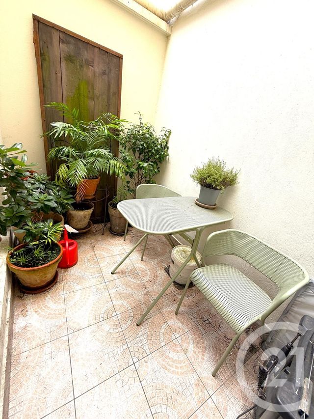 Appartement F3 à vendre - 3 pièces - 62.0 m2 - PARIS - 75020 - ILE-DE-FRANCE - Century 21 Pyrénées