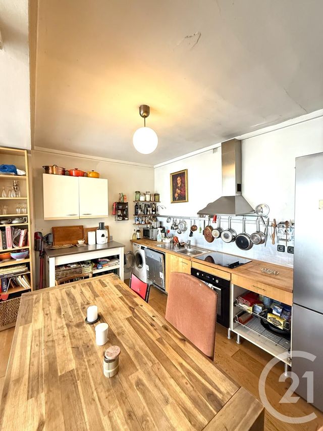 Appartement F3 à vendre - 3 pièces - 62.0 m2 - PARIS - 75020 - ILE-DE-FRANCE - Century 21 Pyrénées