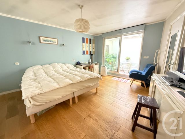 Appartement F3 à vendre - 3 pièces - 62.0 m2 - PARIS - 75020 - ILE-DE-FRANCE - Century 21 Pyrénées