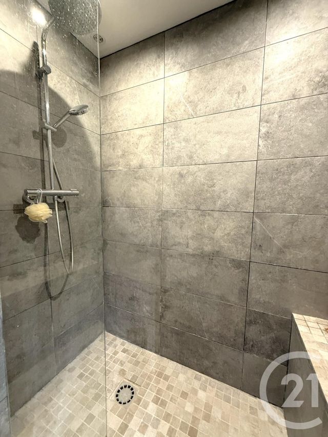 Appartement F3 à vendre - 3 pièces - 62.0 m2 - PARIS - 75020 - ILE-DE-FRANCE - Century 21 Pyrénées