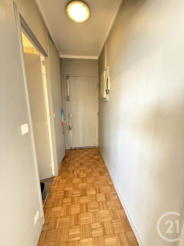 Appartement F1 à vendre - 1 pièce - 34.0 m2 - PARIS - 75019 - ILE-DE-FRANCE - Century 21 Pyrénées