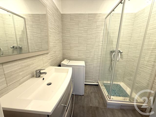 Appartement F1 à vendre - 1 pièce - 34.0 m2 - PARIS - 75019 - ILE-DE-FRANCE - Century 21 Pyrénées