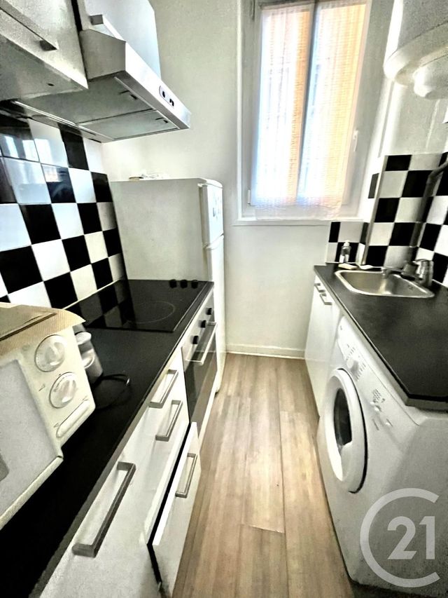 Appartement F1 à vendre - 1 pièce - 20.9 m2 - PARIS - 75020 - ILE-DE-FRANCE - Century 21 Pyrénées