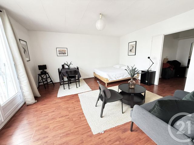 Appartement F1 à vendre PARIS