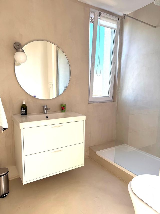 Appartement F1 à vendre - 1 pièce - 36.0 m2 - PARIS - 75020 - ILE-DE-FRANCE - Century 21 Pyrénées