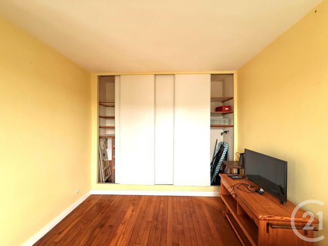 Appartement à louer - 2 pièces - 40.5 m2 - PARIS - 75020 - ILE-DE-FRANCE - Century 21 Pyrénées