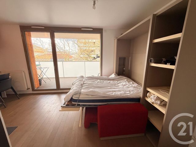 Appartement F1 à louer - 1 pièce - 25.0 m2 - PARIS - 75019 - ILE-DE-FRANCE - Century 21 Pyrénées
