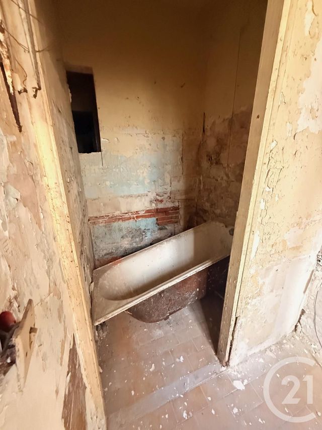 Appartement à vendre - 2 pièces - 95.52 m2 - PARIS - 75020 - ILE-DE-FRANCE - Century 21 Pyrénées