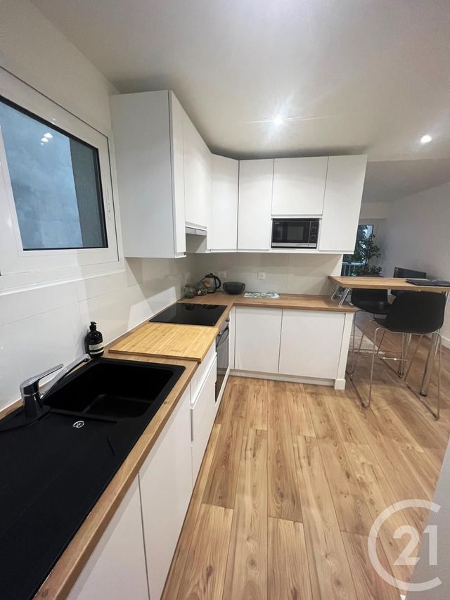 Appartement F1 à louer - 1 pièce - 27.85 m2 - PARIS - 75020 - ILE-DE-FRANCE - Century 21 Pyrénées