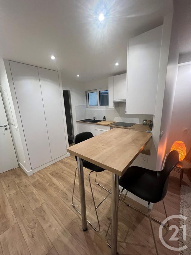Appartement F1 à louer - 1 pièce - 27.85 m2 - PARIS - 75020 - ILE-DE-FRANCE - Century 21 Pyrénées