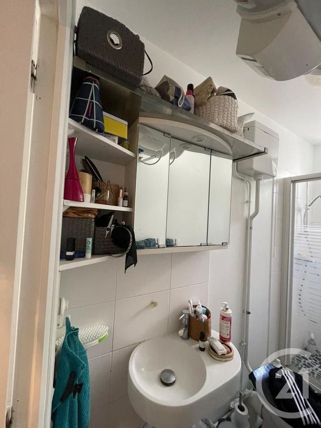 Appartement F2 à vendre - 2 pièces - 35.0 m2 - PARIS - 75020 - ILE-DE-FRANCE - Century 21 Pyrénées