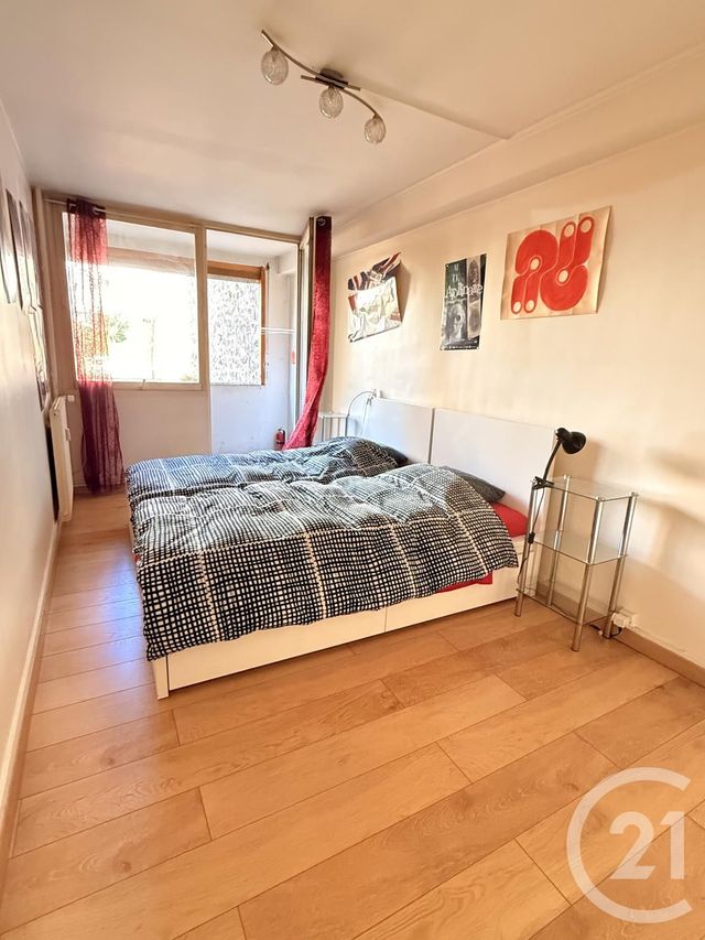 Appartement F2 à vendre - 2 pièces - 54.2 m2 - PARIS - 75020 - ILE-DE-FRANCE - Century 21 Pyrénées