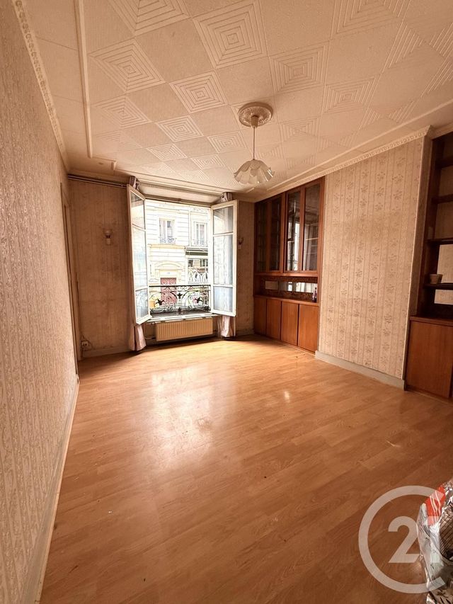 Appartement à vendre - 3 pièces - 49.0 m2 - PARIS - 75020 - ILE-DE-FRANCE - Century 21 Pyrénées