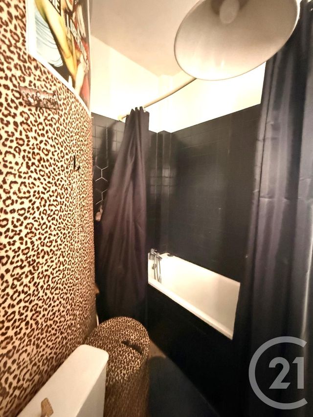 Appartement F1 à vendre - 1 pièce - 26.0 m2 - PARIS - 75019 - ILE-DE-FRANCE - Century 21 Pyrénées