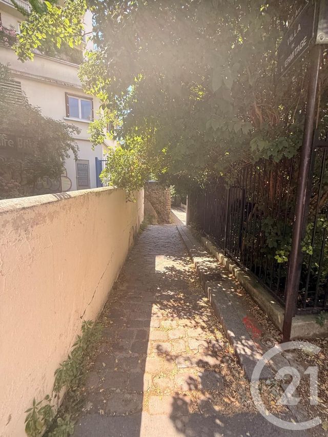 Appartement F1 à vendre - 1 pièce - 10.48 m2 - PARIS - 75020 - ILE-DE-FRANCE - Century 21 Pyrénées