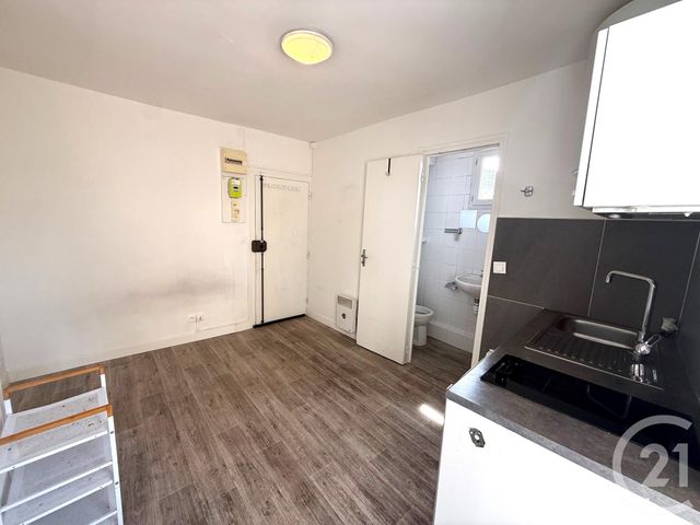 Appartement F1 à louer - 1 pièce - 10.62 m2 - PARIS - 75020 - ILE-DE-FRANCE - Century 21 Pyrénées