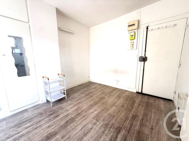 Appartement F1 à louer - 1 pièce - 10.62 m2 - PARIS - 75020 - ILE-DE-FRANCE - Century 21 Pyrénées