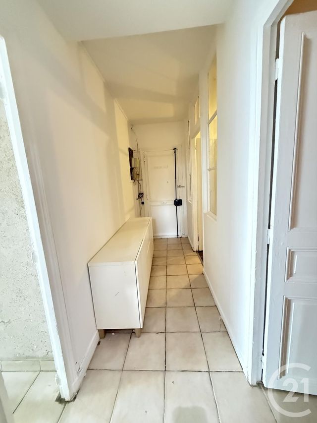 Appartement F3 à vendre - 3 pièces - 41.0 m2 - PARIS - 75020 - ILE-DE-FRANCE - Century 21 Pyrénées