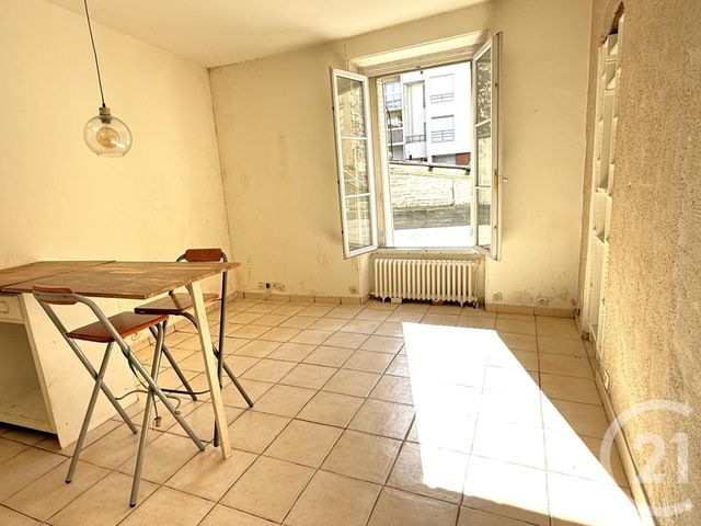 Appartement F3 à vendre - 3 pièces - 41.0 m2 - PARIS - 75020 - ILE-DE-FRANCE - Century 21 Pyrénées