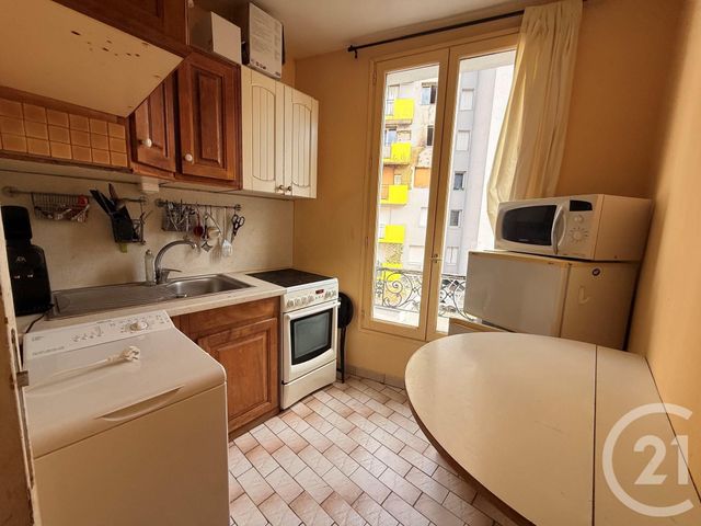 Appartement F1 à vendre - 1 pièce - 27.3 m2 - PARIS - 75020 - ILE-DE-FRANCE - Century 21 Pyrénées