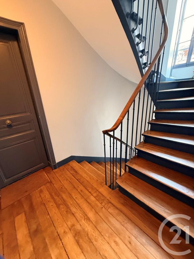 Appartement F1 à vendre - 1 pièce - 27.3 m2 - PARIS - 75020 - ILE-DE-FRANCE - Century 21 Pyrénées