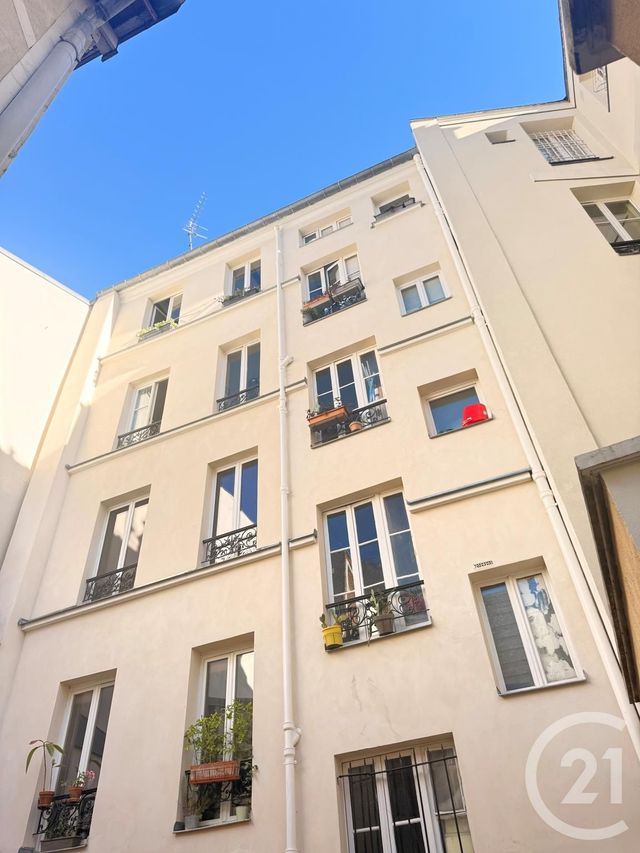 Appartement F1 à vendre - 1 pièce - 28.0 m2 - PARIS - 75020 - ILE-DE-FRANCE - Century 21 Pyrénées