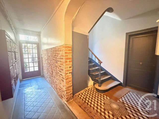 Appartement F1 à vendre - 1 pièce - 28.0 m2 - PARIS - 75020 - ILE-DE-FRANCE - Century 21 Pyrénées