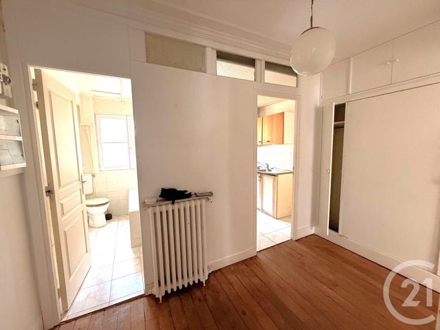Appartement F2 à vendre - 2 pièces - 41.0 m2 - PARIS - 75009 - ILE-DE-FRANCE - Century 21 Pyrénées