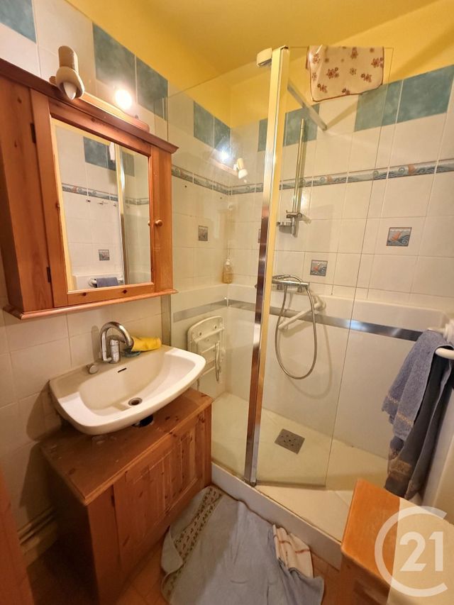 Appartement F3 à vendre - 3 pièces - 57.04 m2 - PARIS - 75020 - ILE-DE-FRANCE - Century 21 Pyrénées