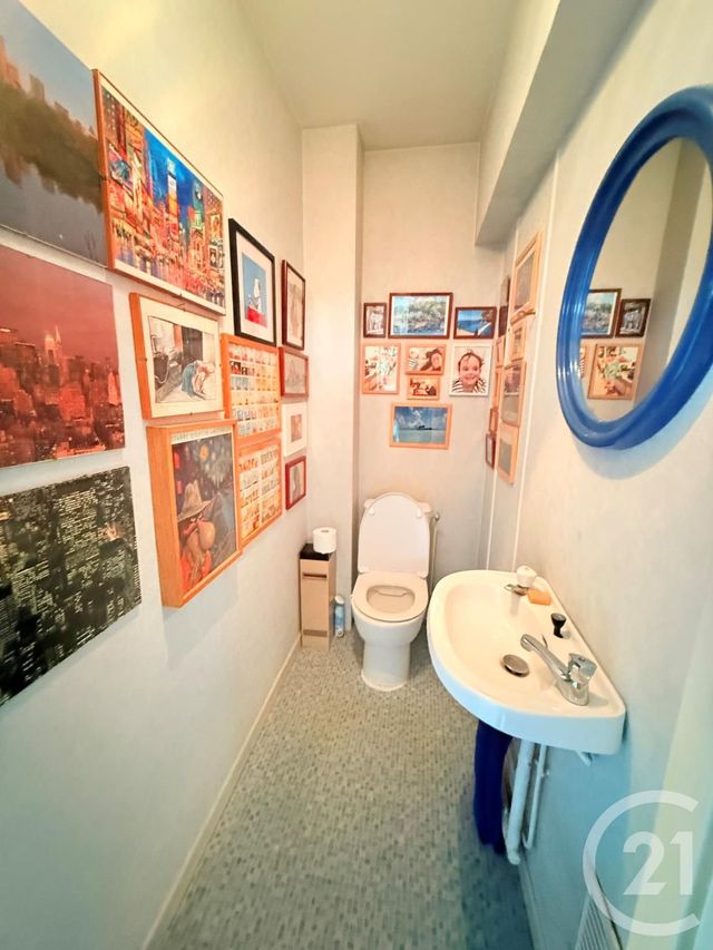 Appartement F3 à vendre - 3 pièces - 72.0 m2 - PARIS - 75020 - ILE-DE-FRANCE - Century 21 Pyrénées