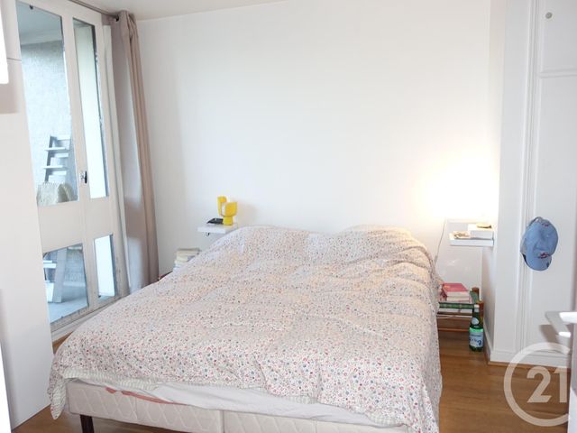 Appartement F3 à vendre - 3 pièces - 57.12 m2 - PARIS - 75020 - ILE-DE-FRANCE - Century 21 Pyrénées